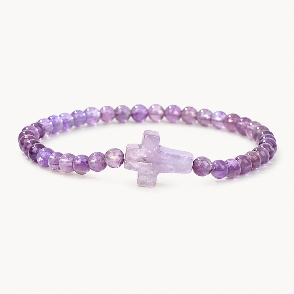 Filigranes Amethyst Perlenarmband mit Kreuz