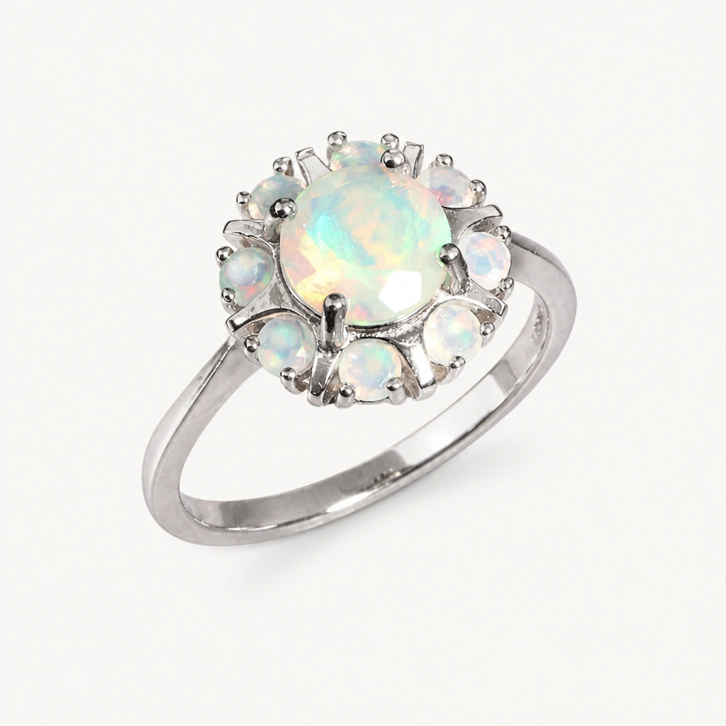 Opal Ring aus 925er Silber mit rundem Mittelstein und Opal-Kranz
