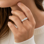 Opal Ring mit ovalen Steinen in Silberoptik