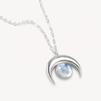 Mondstein Kette aus 925er Silber mit Mondsichel-Anhänger