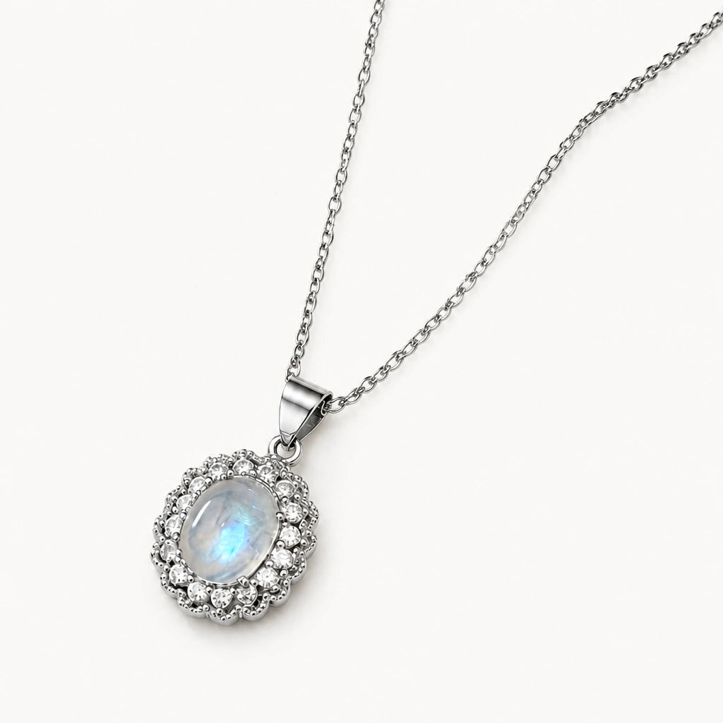 Mondstein Kette aus 925er Silber mit ovalem Blütenrahmen