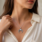 Mondstein Kette aus 925er Silber mit verzierter Mondsichel