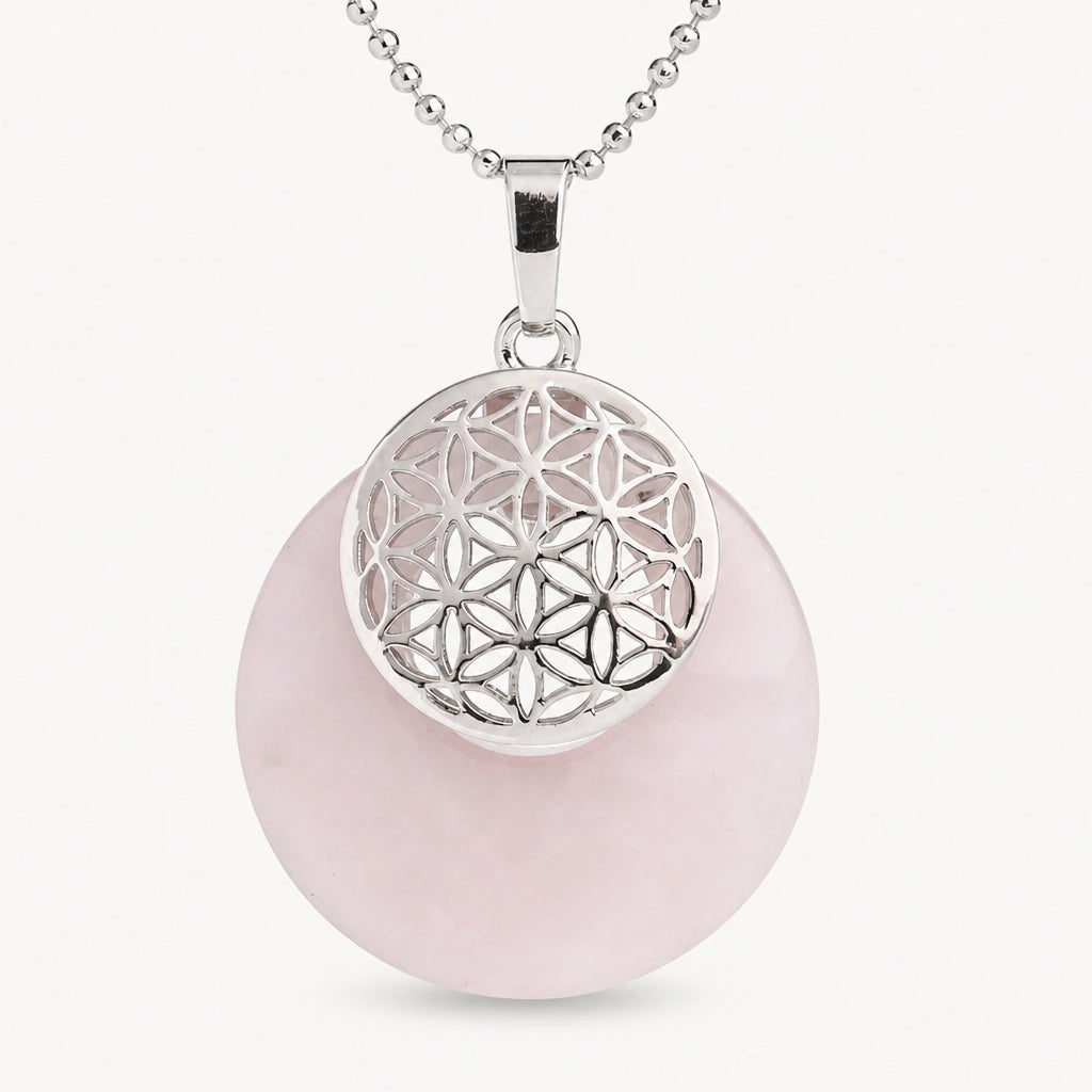 Rosenquarz Kette mit rundem Blumenornament
