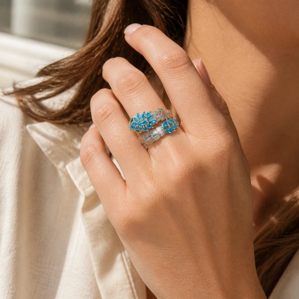 Aquamarin Ring Silber aus 925er Silber mit floralem Mehrstein-Design