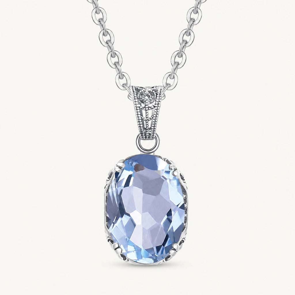 Aquamarin Kette aus 925er Silber mit hellblauem ovalem Solitäranhänger