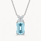 Aquamarin Halskette aus 925er Silber mit rechteckigem Aquamarin und Halo-Ziersteinen