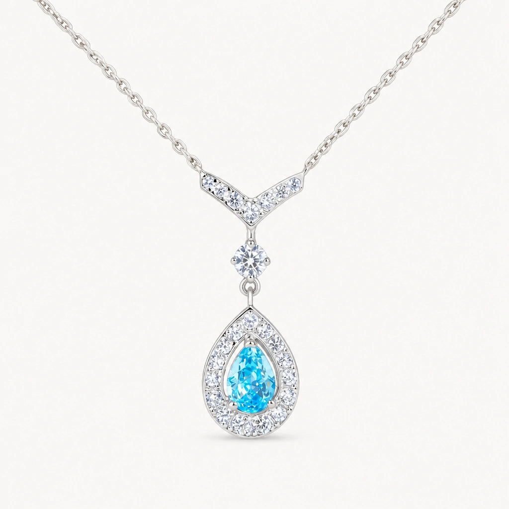 Aquamarin Halskette aus 14K Weißgold mit tropfenförmigem Anhänger und Ziersteinen
