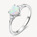 Opal-Look Ring aus 925er Silber mit Herzstein und zwei Ziersteinen