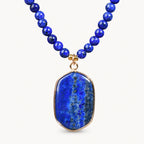 Lapislazuli Kette mit rechteckigem Anhänger und blauen Steinperlen