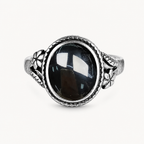 Onyx Ring aus 925er Silber mit Blüten und Zackenrahmen