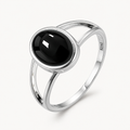 Onyx Ring aus 925er Silber mit ovalem Cabochon und offener Ringschiene