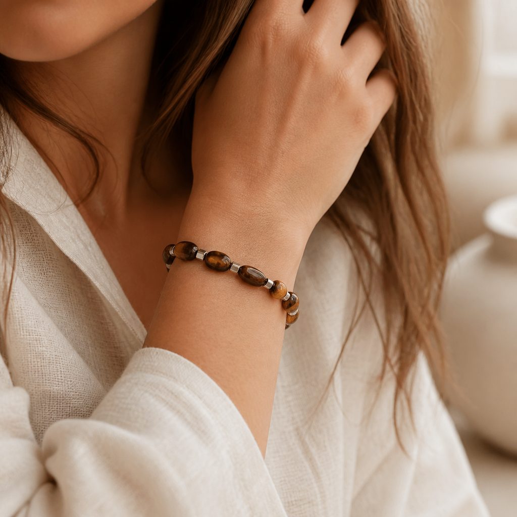 Tigerauge Makramee-Armband mit unregelmäßigen Steinen