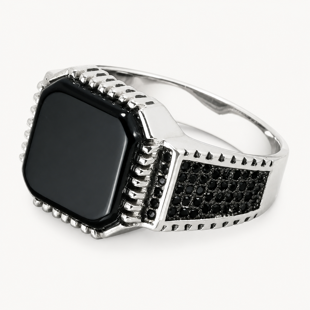 Onyx Siegelring aus 925er Silber mit Pavé-Schultern