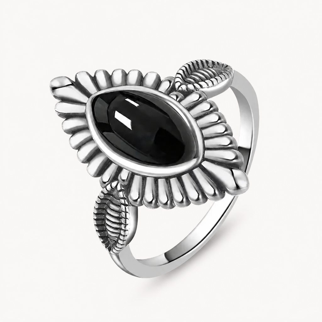 Floraler Onyx Ring aus 925er Silber mit Blütenblättern
