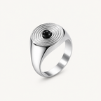 Onyx Siegelring mit kleinem rundem Stein und Kreisrelief
